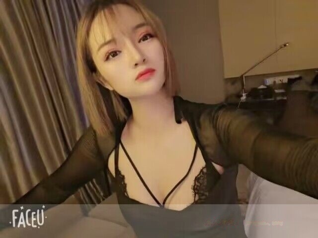 颜值服务都不错的妹子