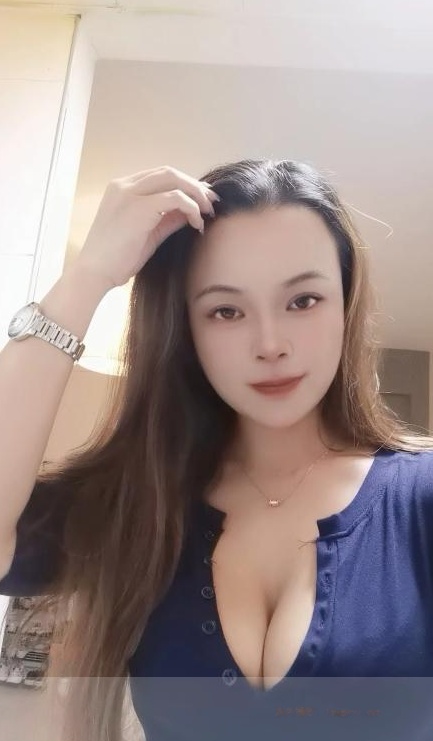 光谷大波妹
