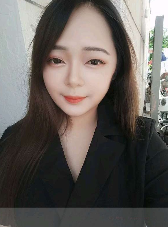 巨乳园区妹妹