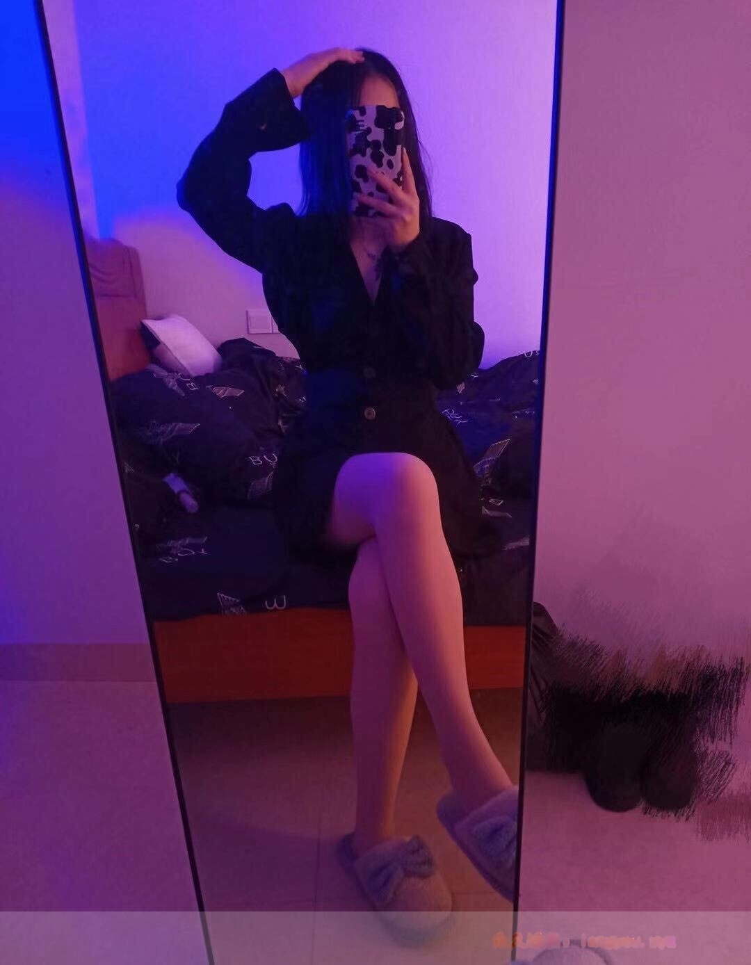 娇羞小姐姐