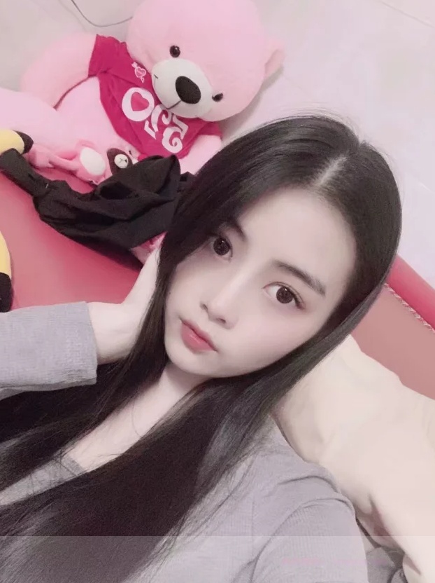 吴中嫩妹子