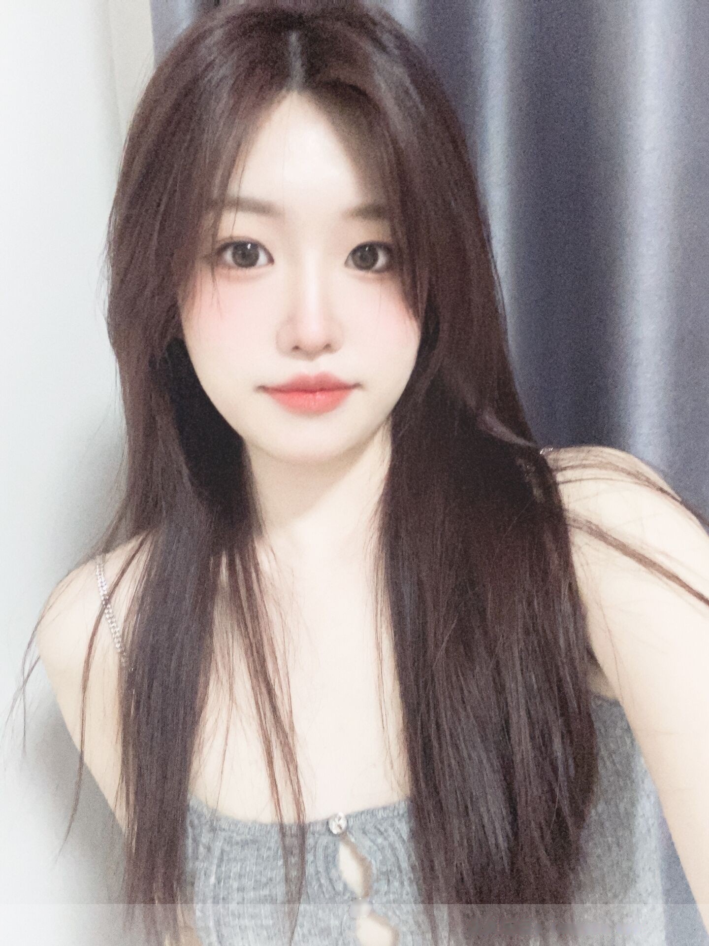 青秀温柔小嫩妹