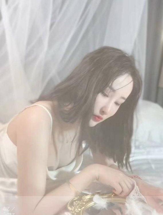 清纯骚气并存的老师