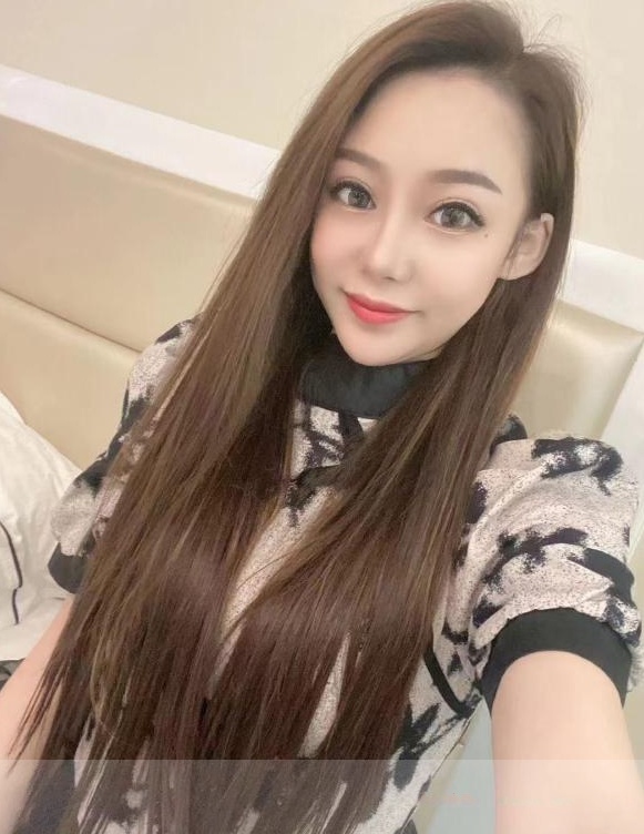 服务很好的美女