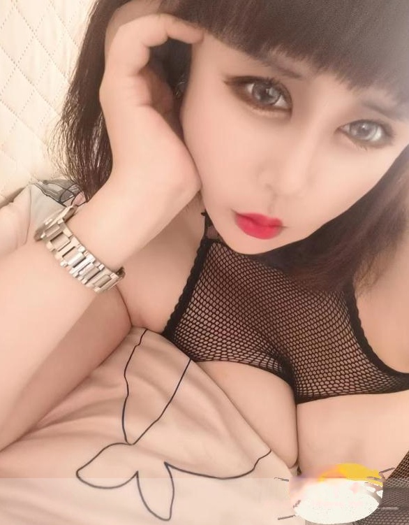 分享个巨乳妹子