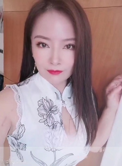 双井大E奶长腿肥臀