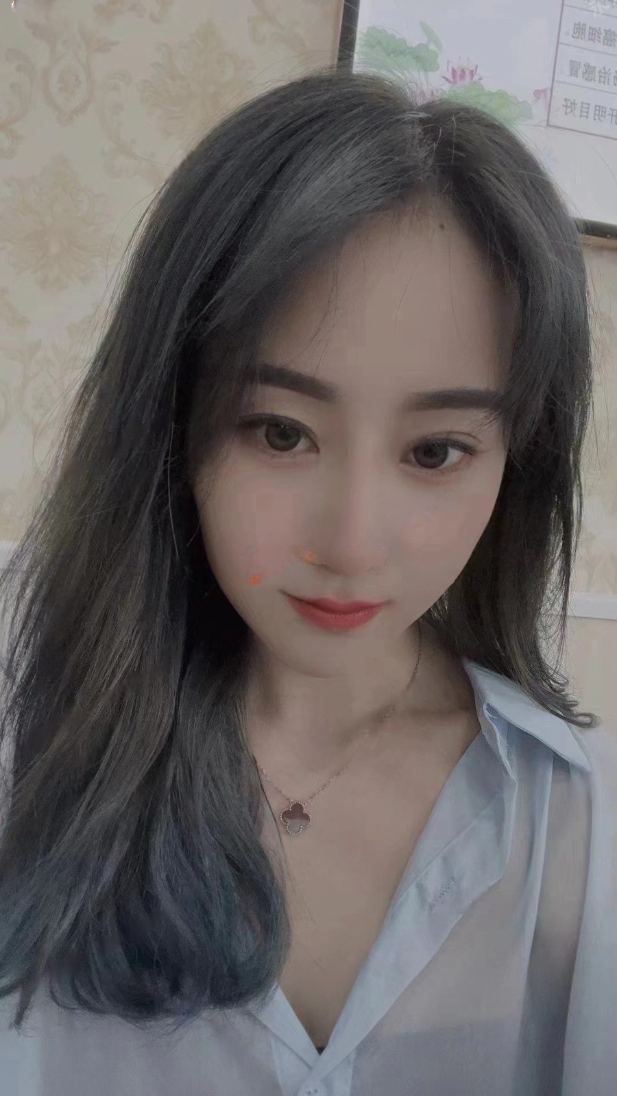 南山区大奶美女