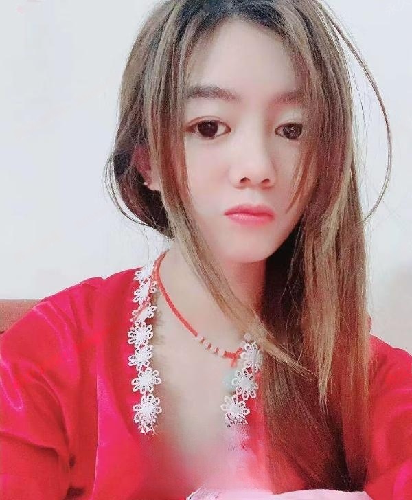 龙华性感大波妹晓晓