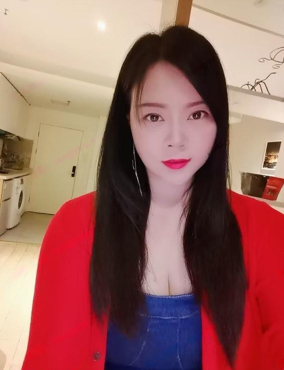 高性价比完美小姐姐