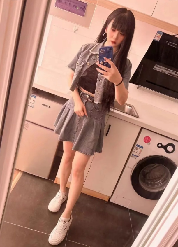 天桥小姐姐