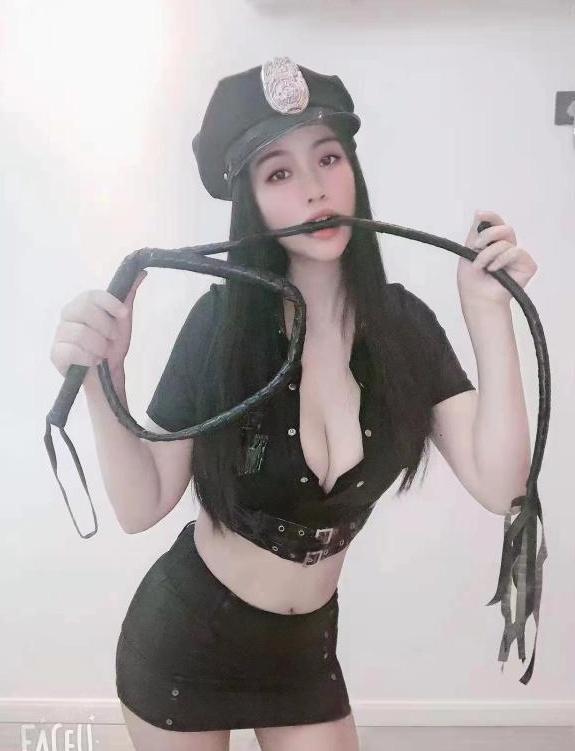 御姐角色扮演爽