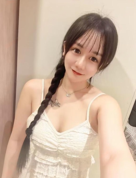 大长腿美女