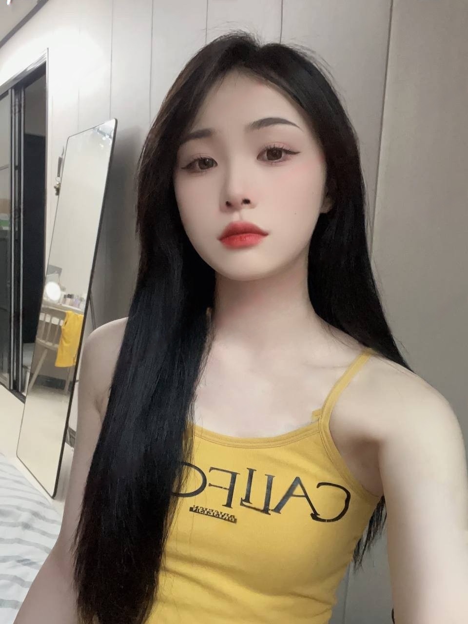 南京靓妹女友式服务