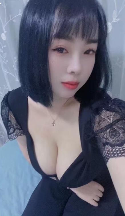 龙华区巨乳波波