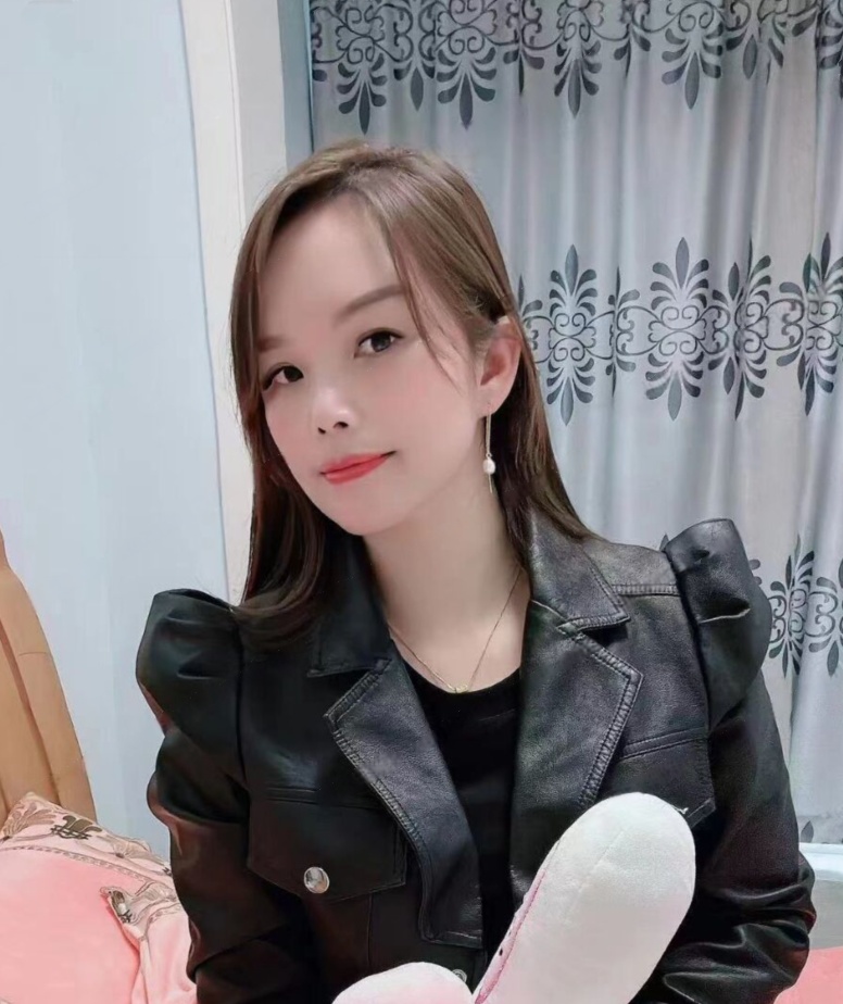 欢乐谷良家小蝶