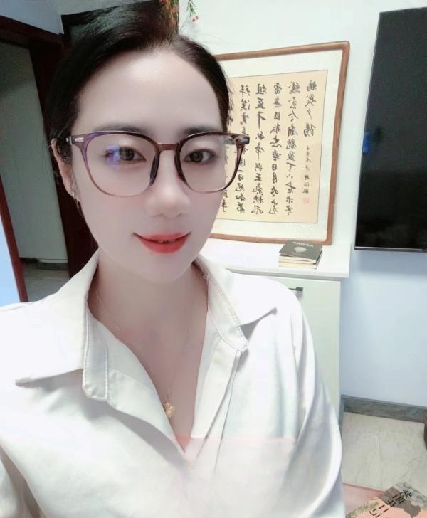 沈阳眼镜骚妇