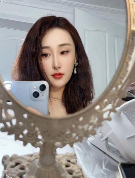 配合度高的颜值老师