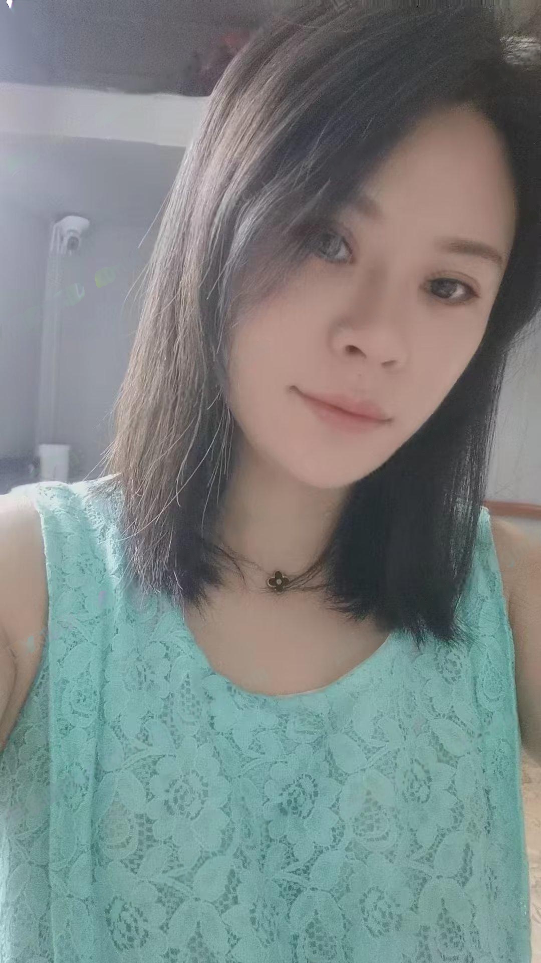 后湖川妹子