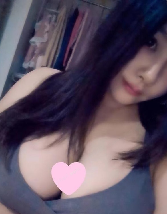 巨乳乖乖