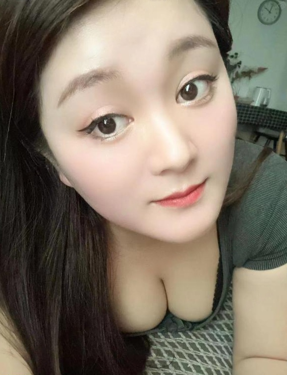 南山风骚老师小月