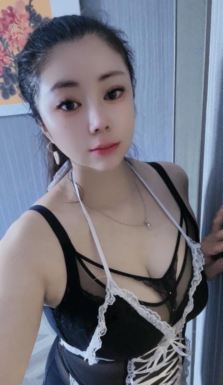 舌吻波霸金莲后花园