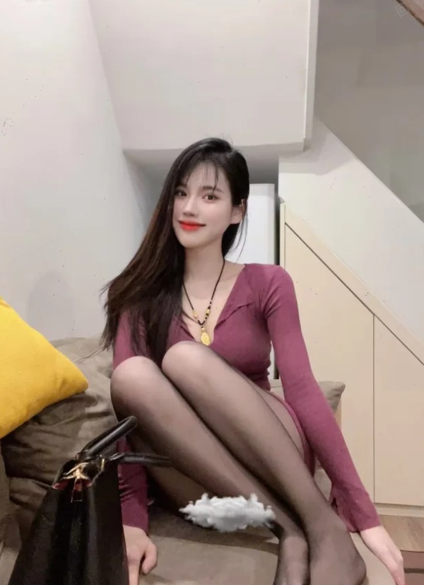 性感年轻小骚货