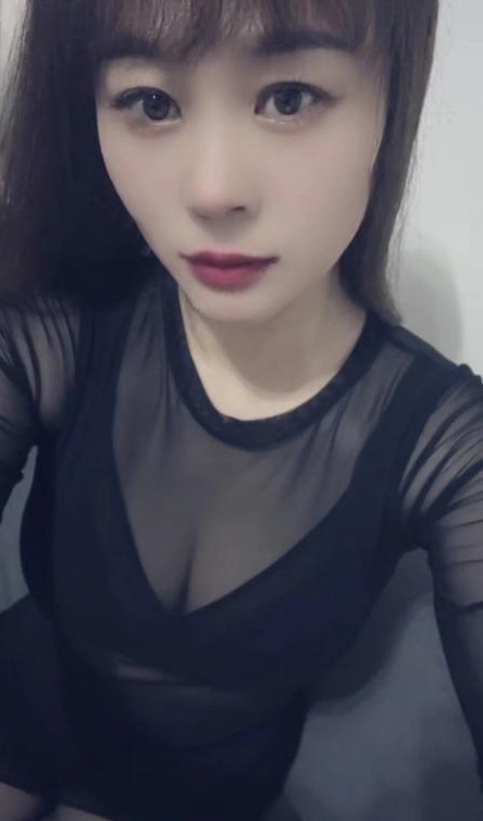 拱墅蜜桃臀小爱