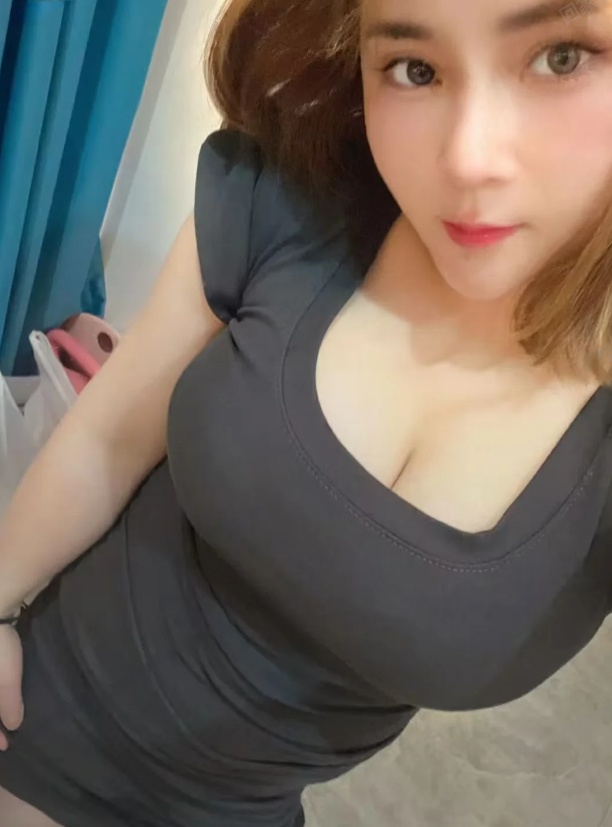 蜀山区很胸少妇