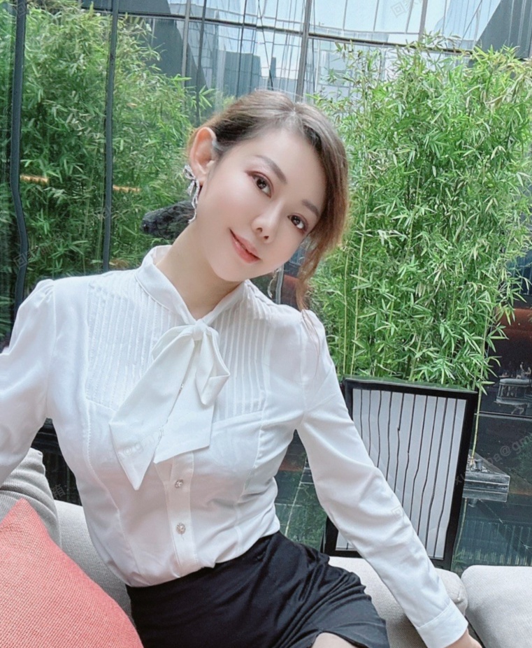 身材服务很好的妹子