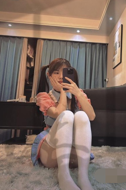 萝莉星儿