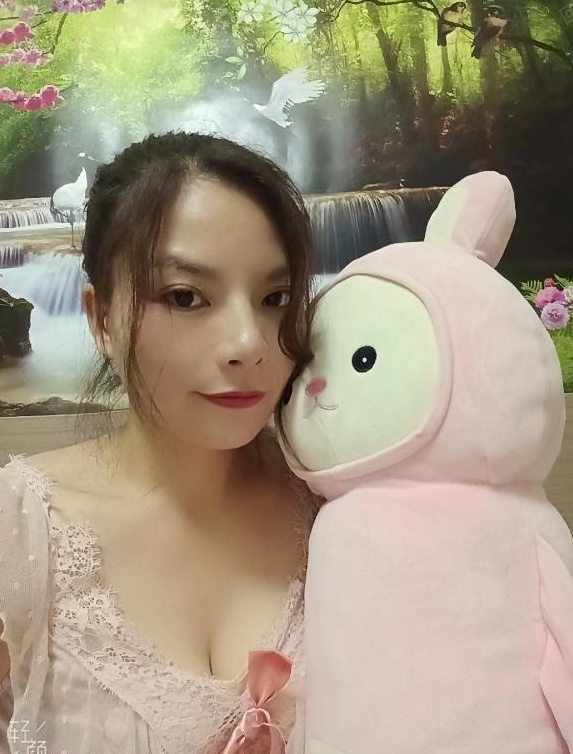 娇小舒服的瑶瑶