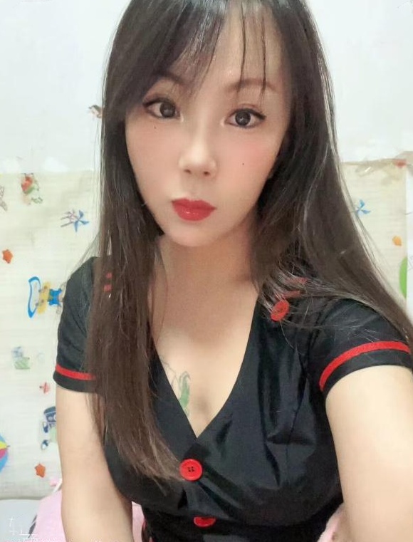 太原连体丝袜少妇
