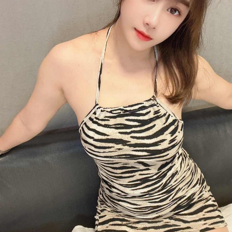 吴江豹纹美女