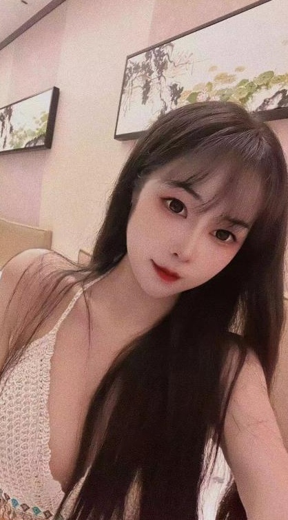 武汉身材很棒的小萌