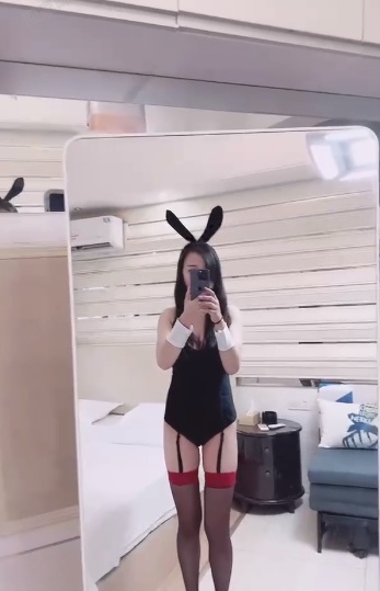 少妇瑛子