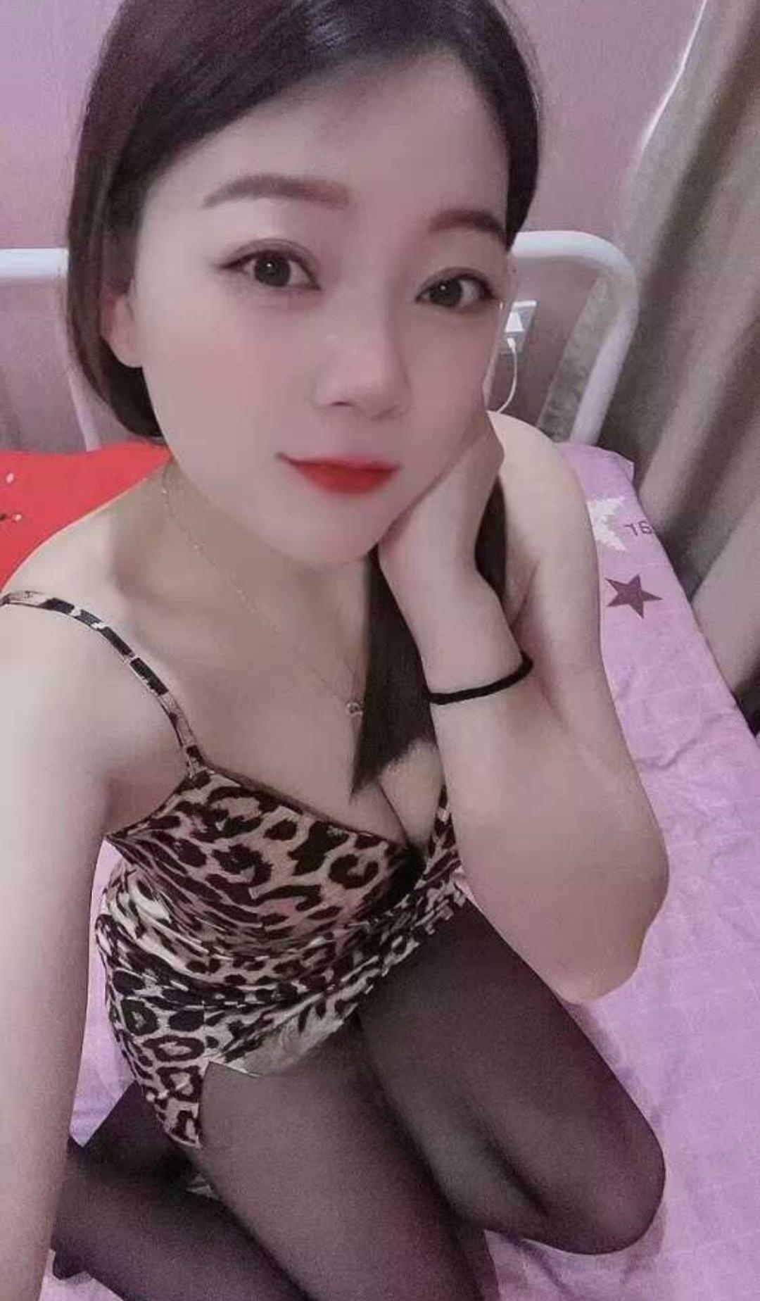 天河服务一级棒依依