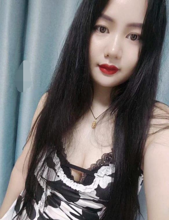 张家港丰满喷水小妹