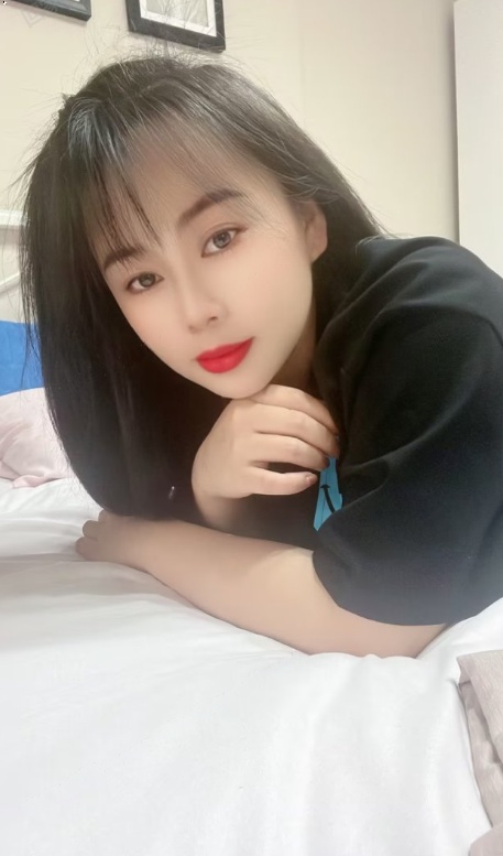 丰满肥臀小悦悦