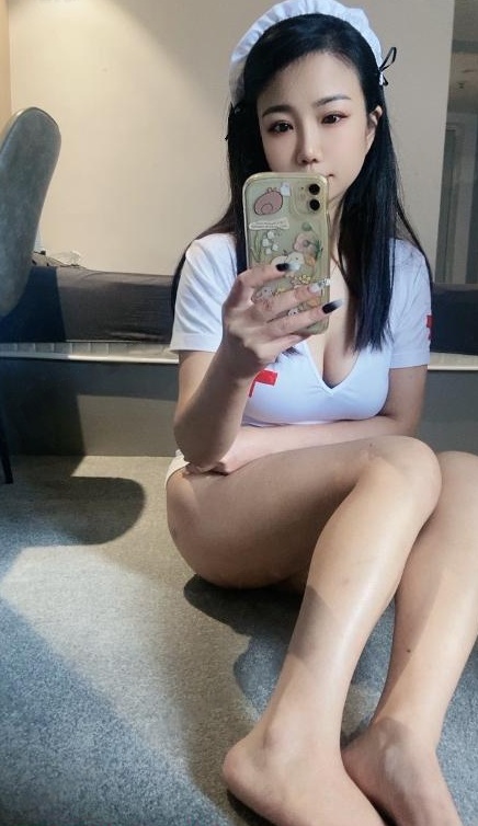 罗湖风骚红牌雪