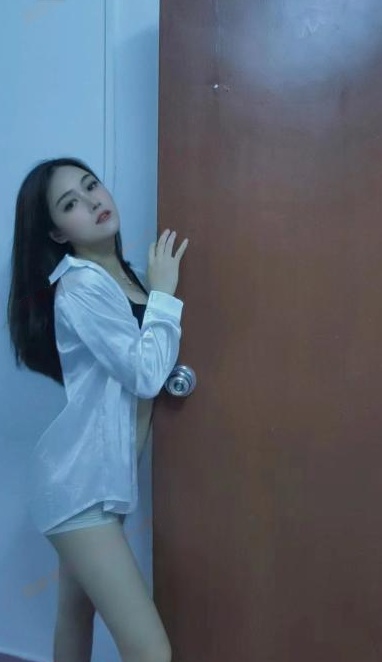 制服抓龙筋冰冰