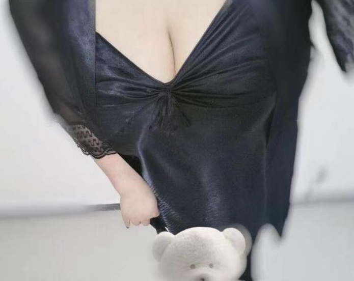 杭州丰满大胸妹子