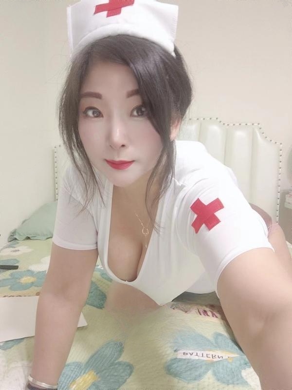 巨臀巨乳老师