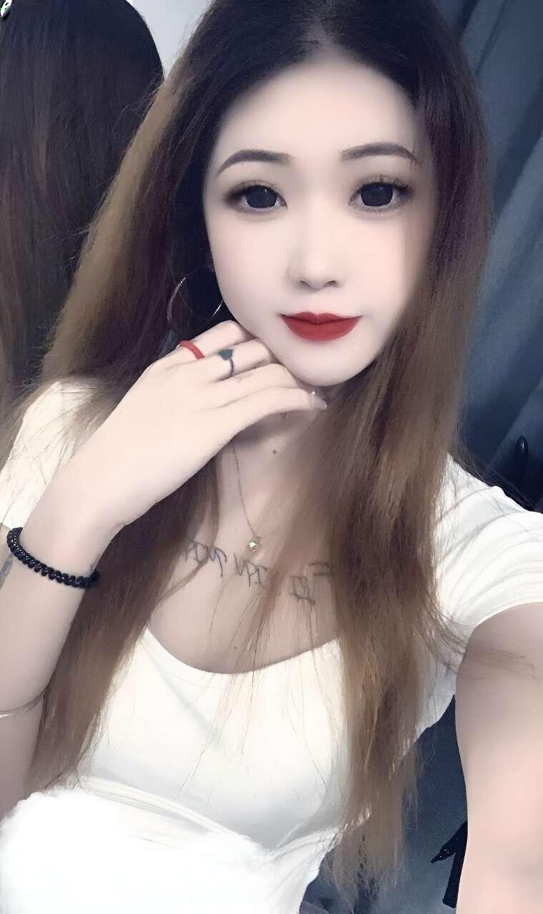 太原大波浪红唇少妇