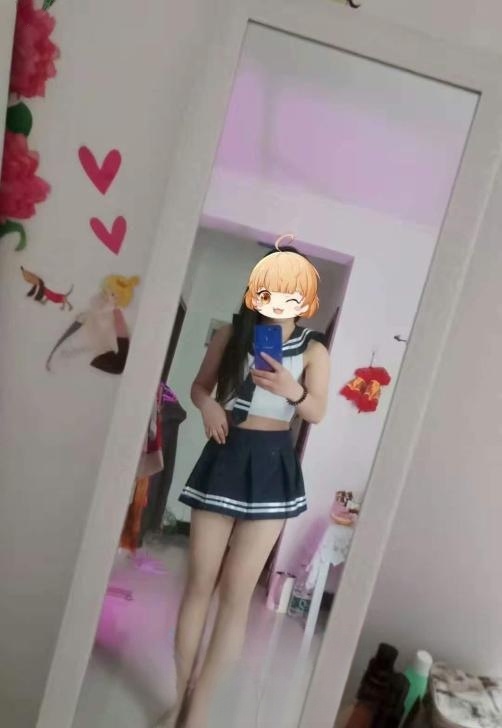 清河湾路苗条少妇