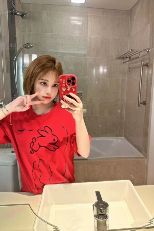 口活好大胸风骚妹子