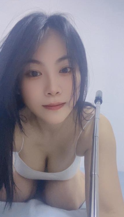 大胸梓萱莞式服务可吻