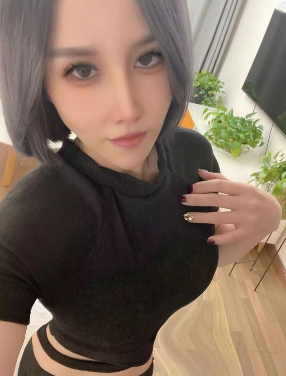实惠小少妇