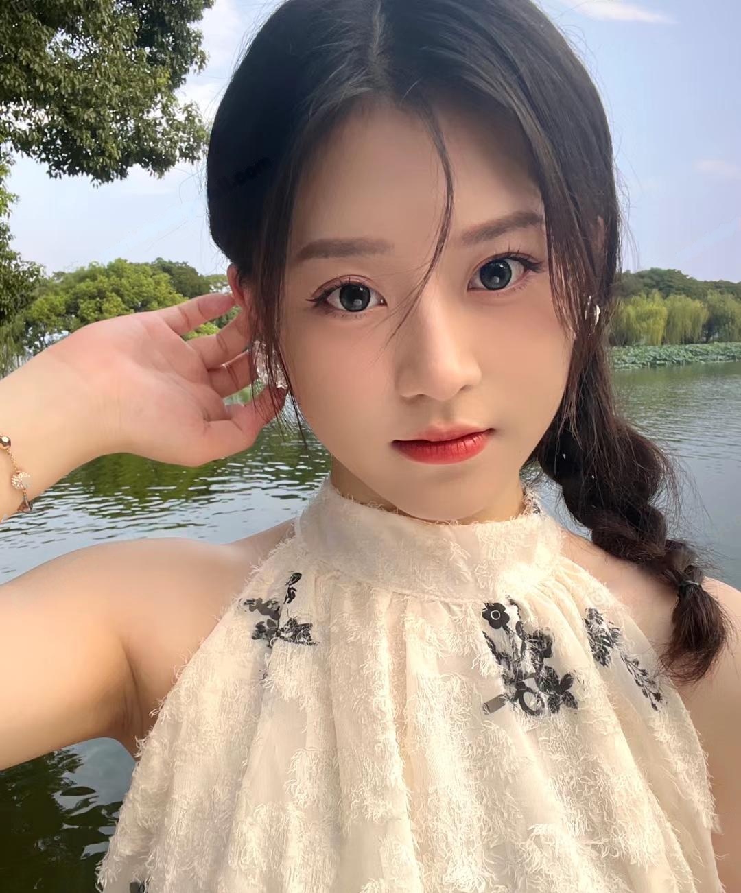 嫩妹多多