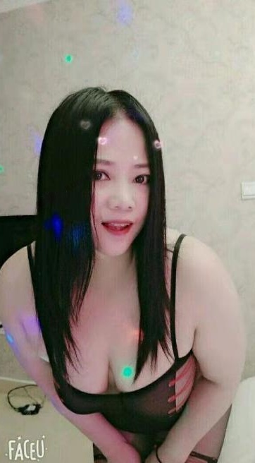 渝北风骚白皙大胸少妇