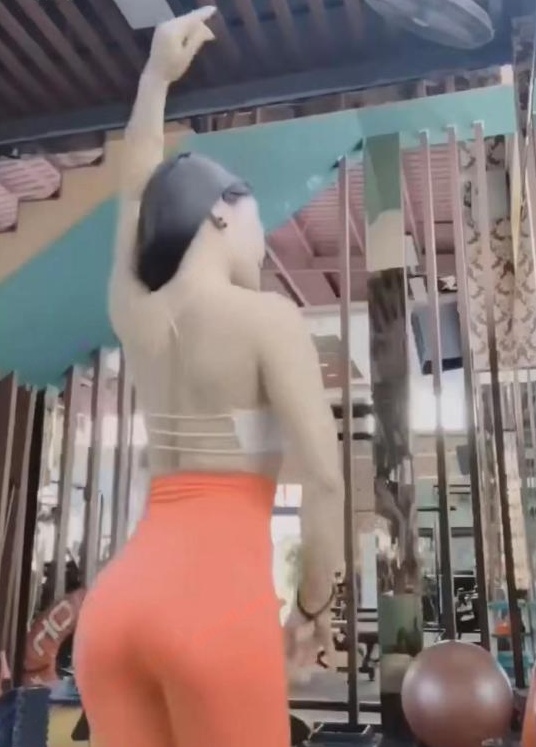 性感辣妹服务好